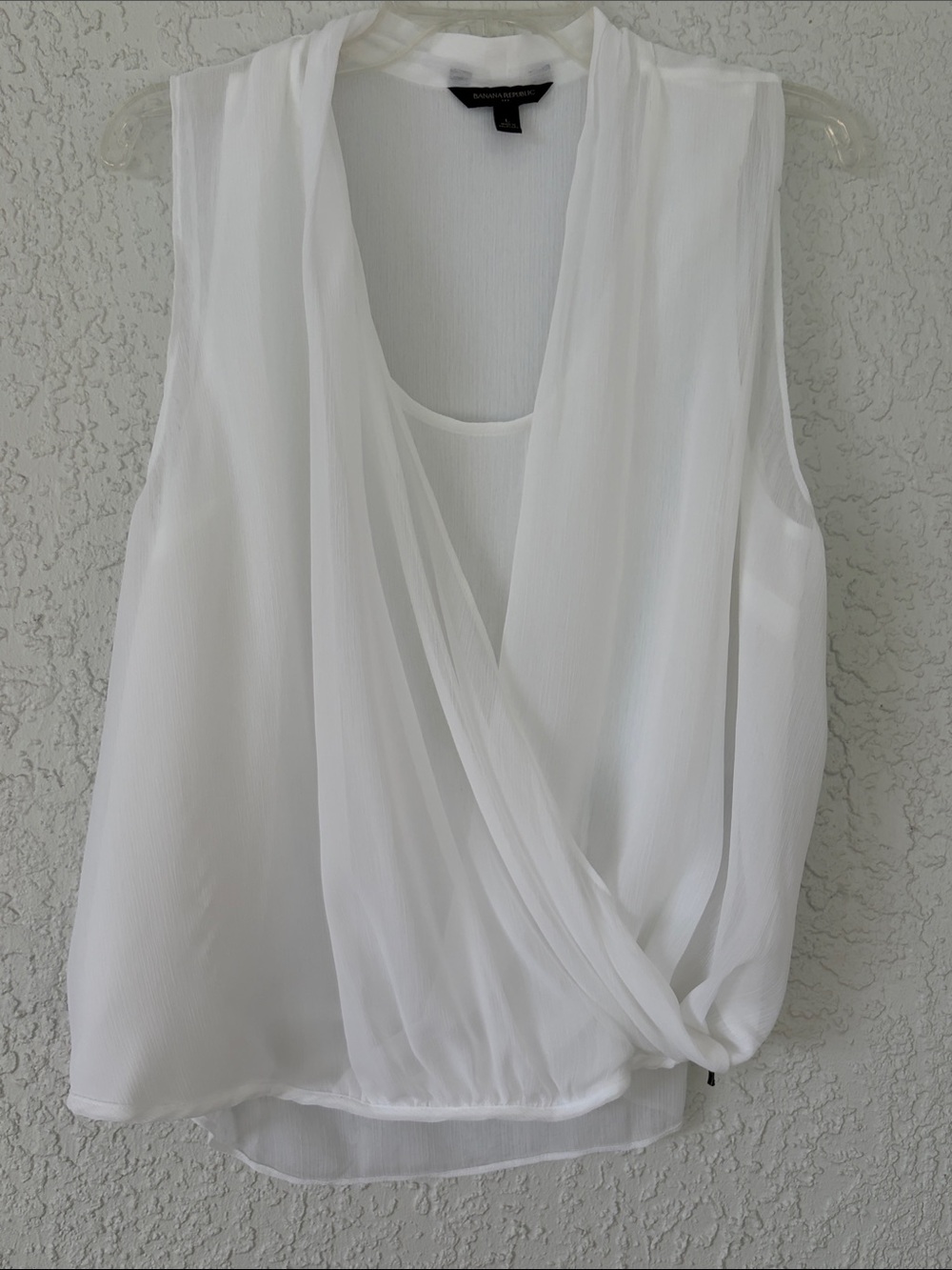 Banana Republic White Draped Sleeveless blouse side zipper size L